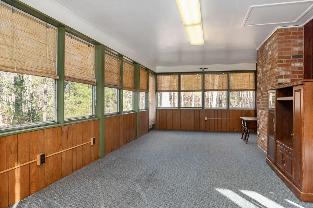 107 Walker Bungalow Road Portsmouth NH 03801