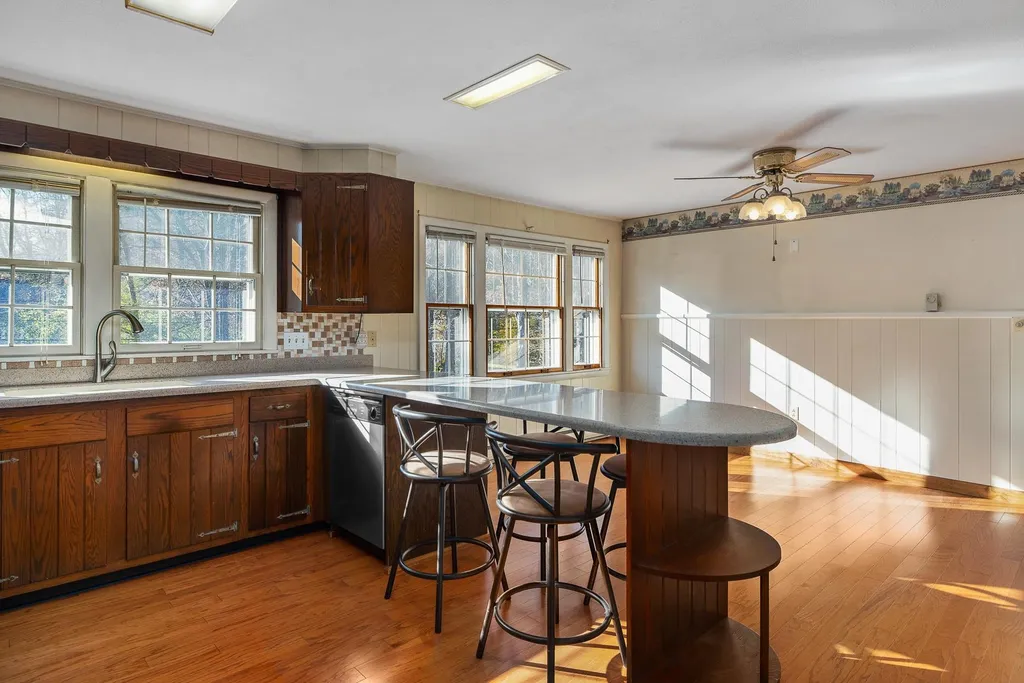 107 Walker Bungalow Road Portsmouth NH 03801