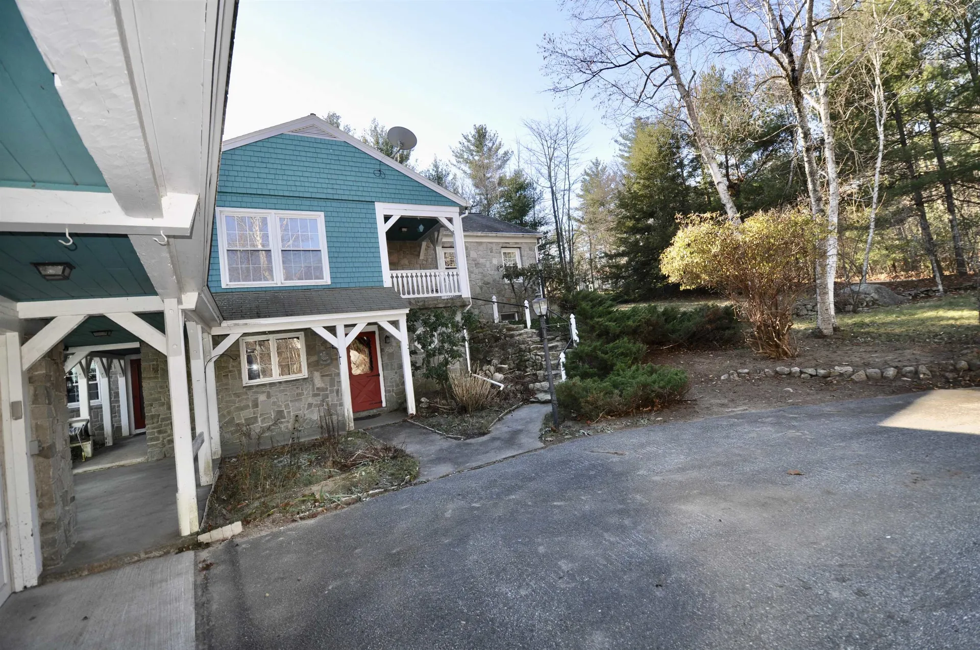 34 Ball Hill Road Milford NH 03055-3407
