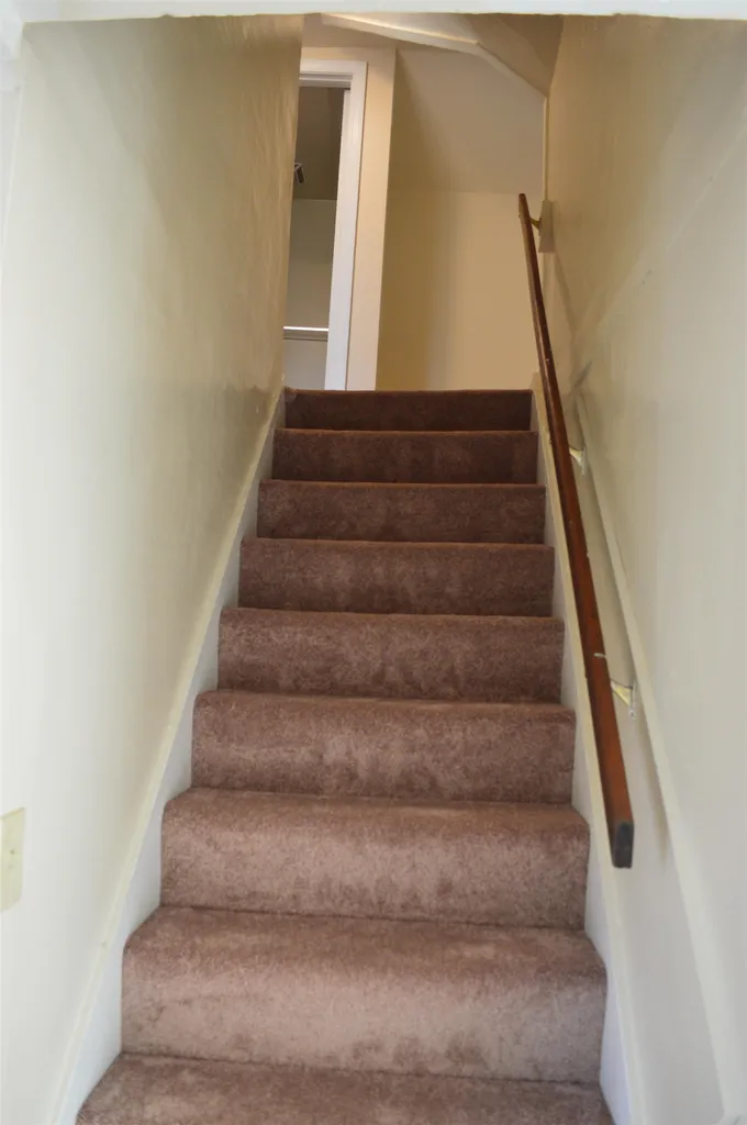 33 Oak Street Keene NH 03431