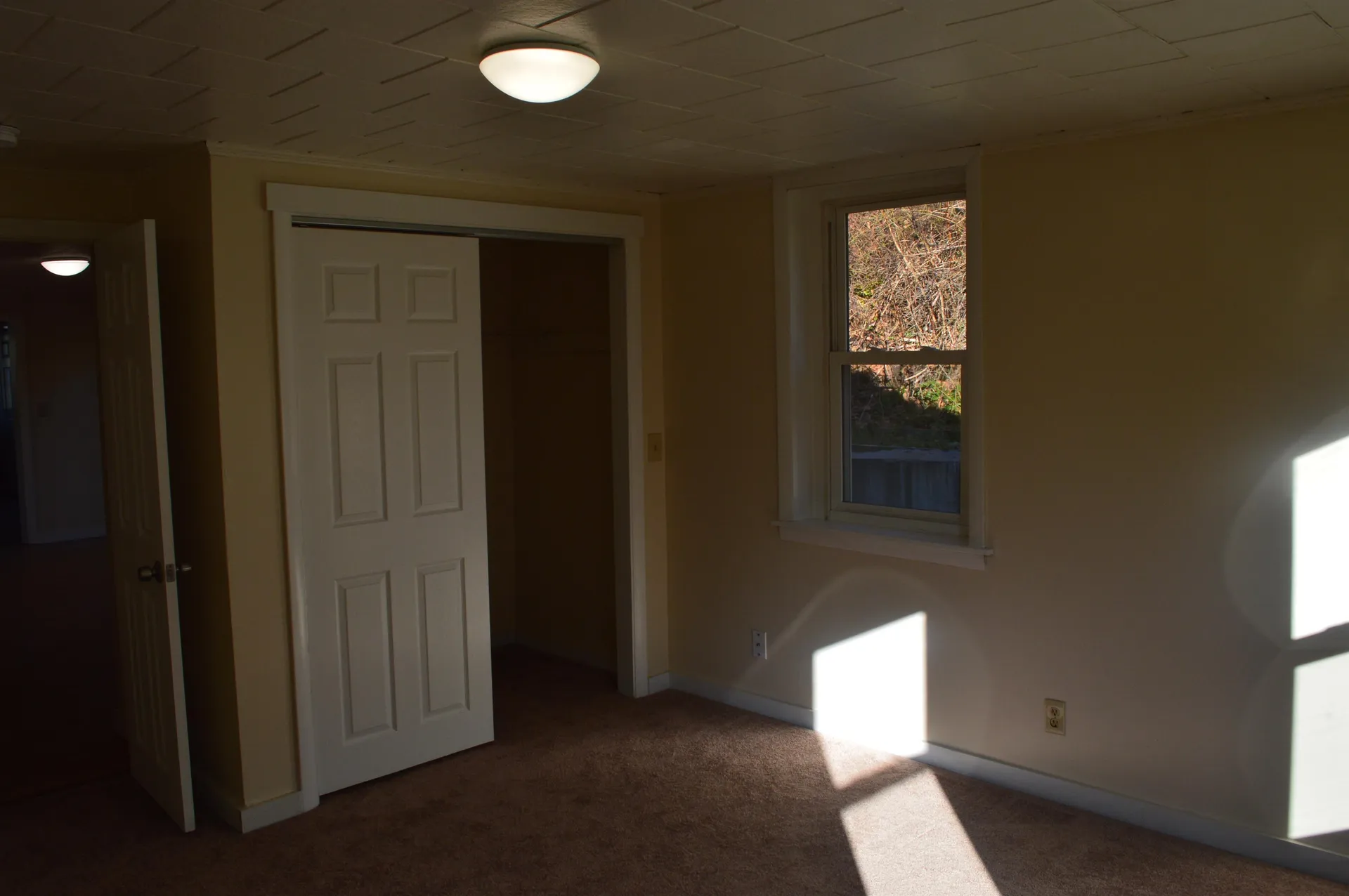 33 Oak Street Keene NH 03431