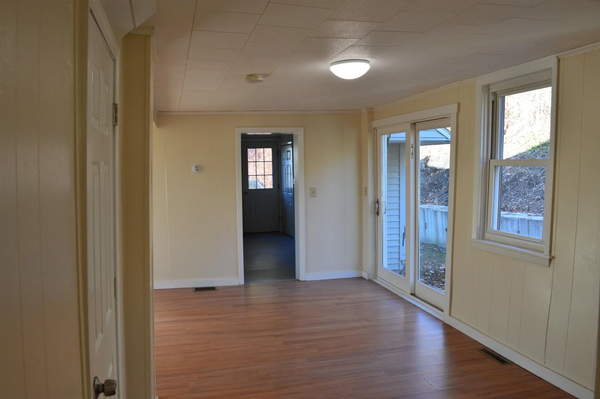 33 Oak Street Keene NH 03431
