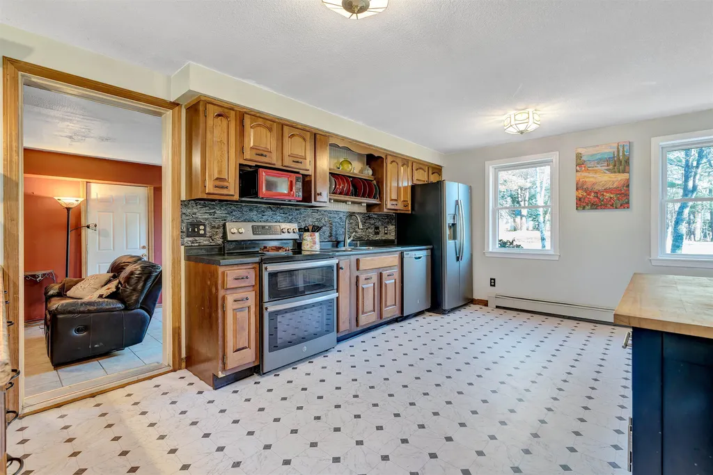 27 Quarry Drive South Berwick ME 03908