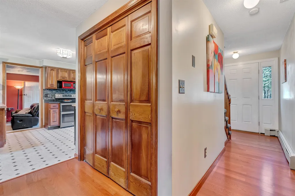 27 Quarry Drive South Berwick ME 03908