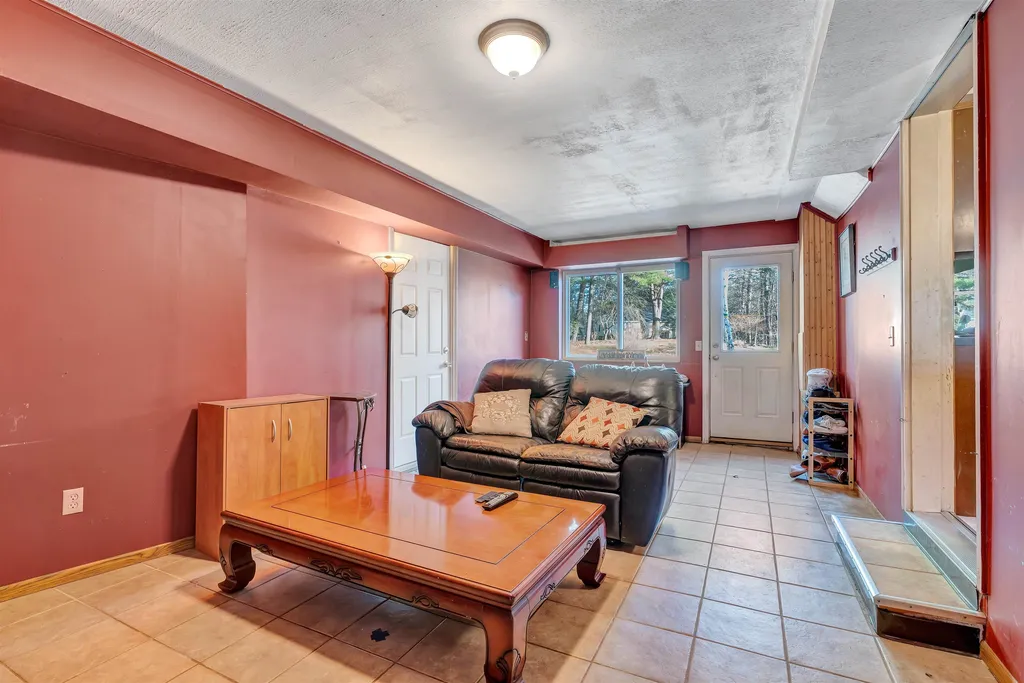 27 Quarry Drive South Berwick ME 03908