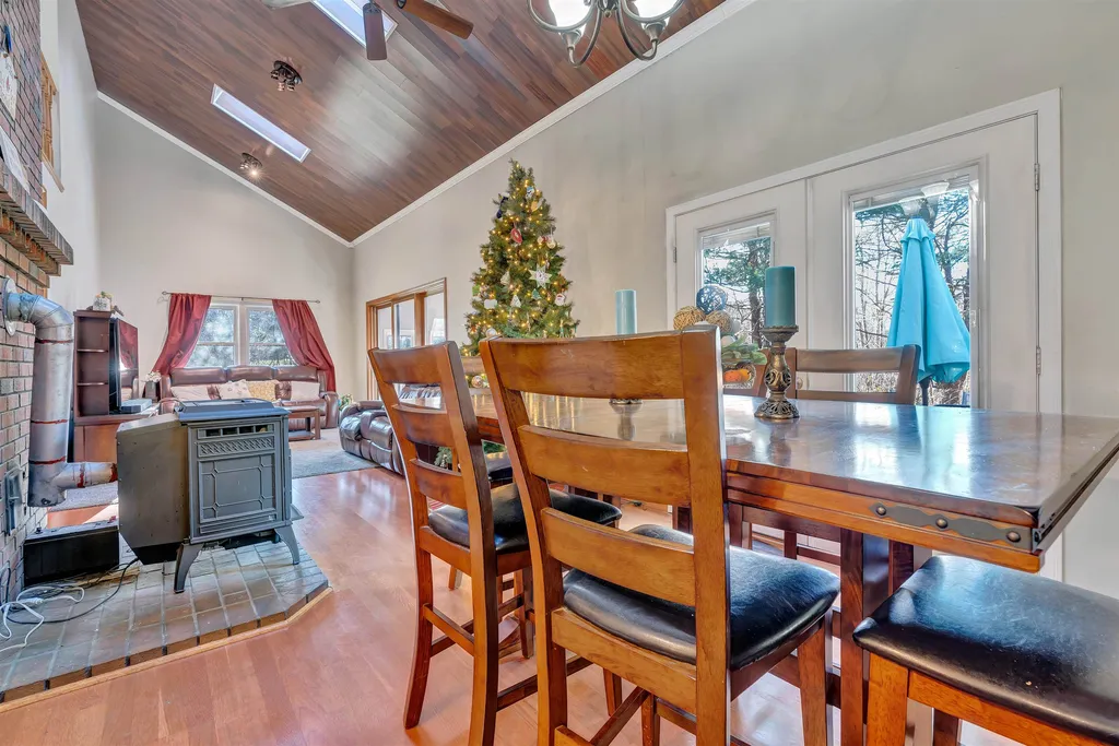 27 Quarry Drive South Berwick ME 03908
