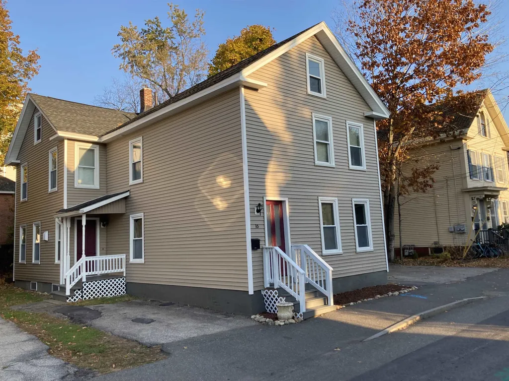 16 Essex Street Concord NH 03301