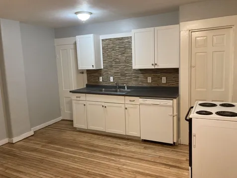 16 Essex Street Concord NH 03301