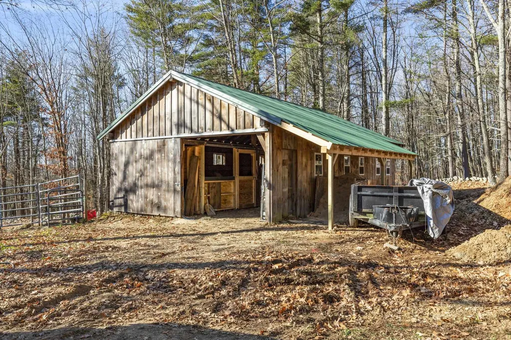 123 Hare Road Milton NH 03851