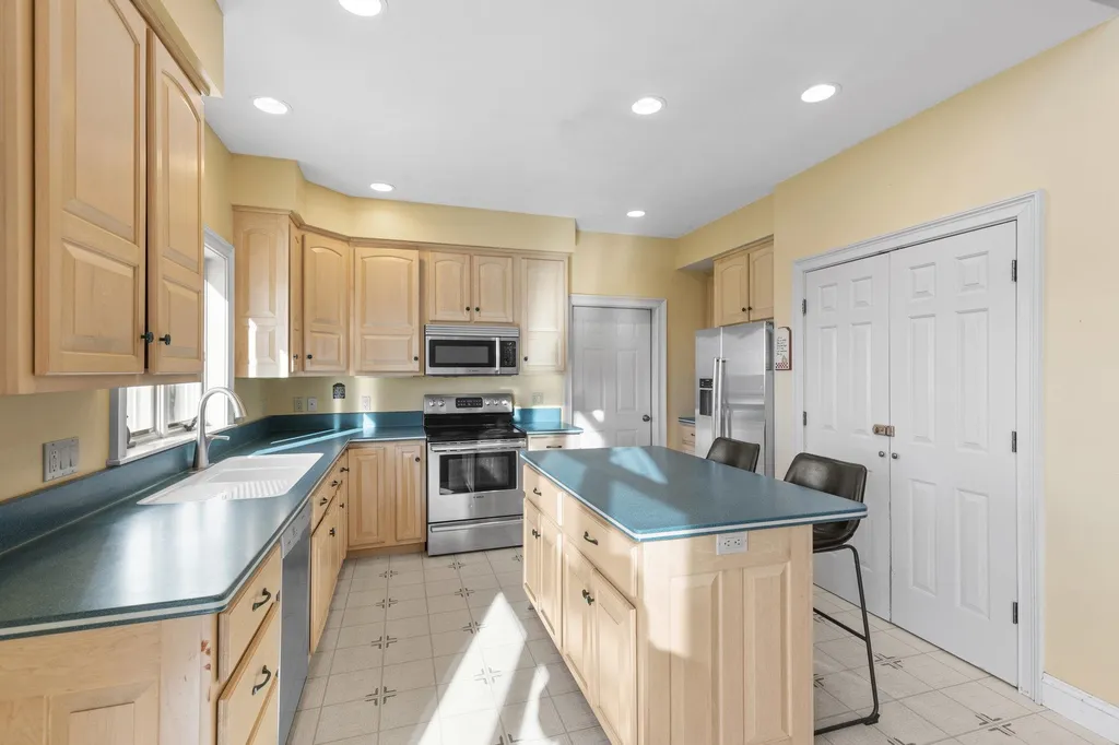 123 Hare Road Milton NH 03851