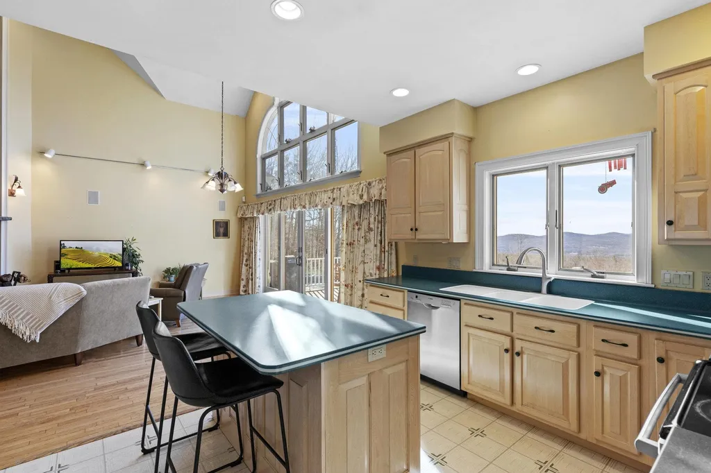 123 Hare Road Milton NH 03851