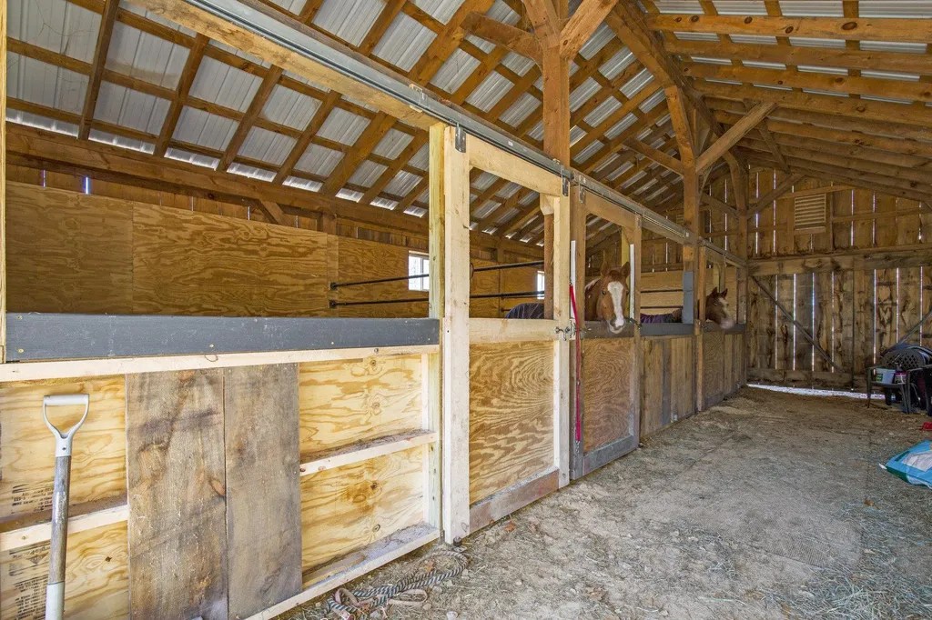 123 Hare Road Milton NH 03851