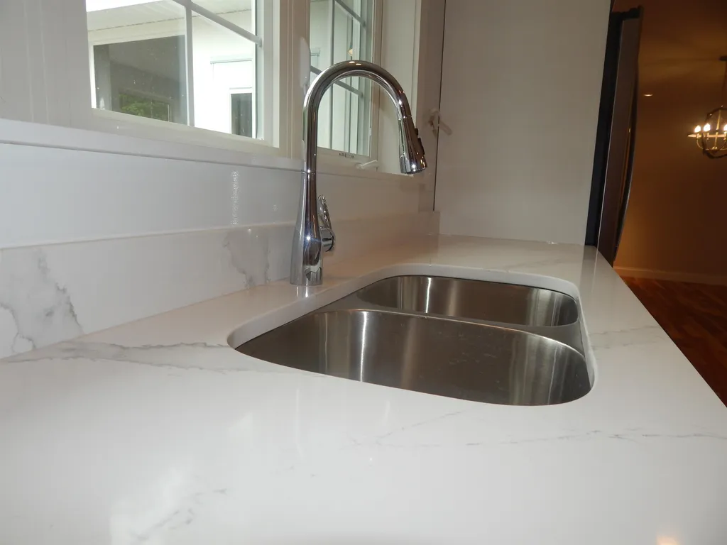 24 Sage Drive Hampton NH 03842