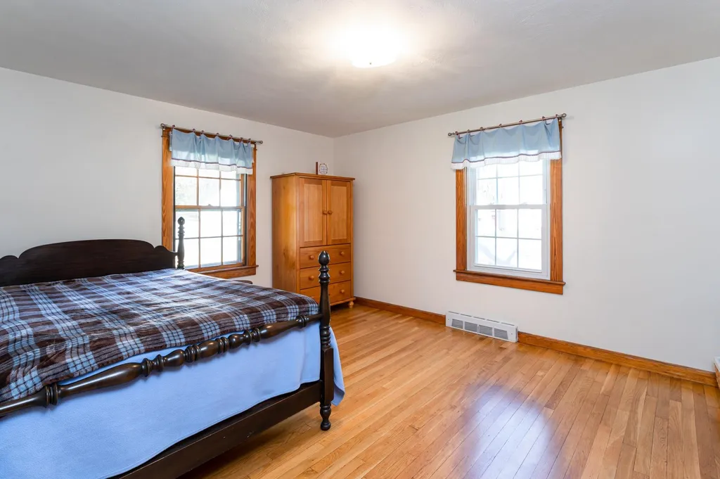 108 Atherton Avenue Nashua NH 03064