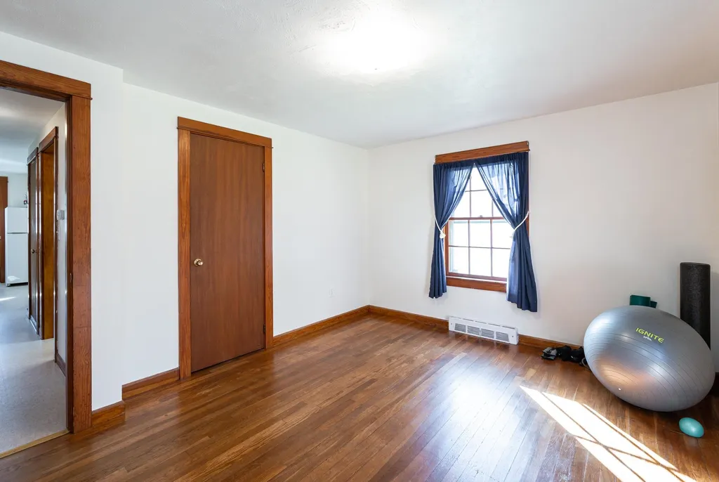 108 Atherton Avenue Nashua NH 03064