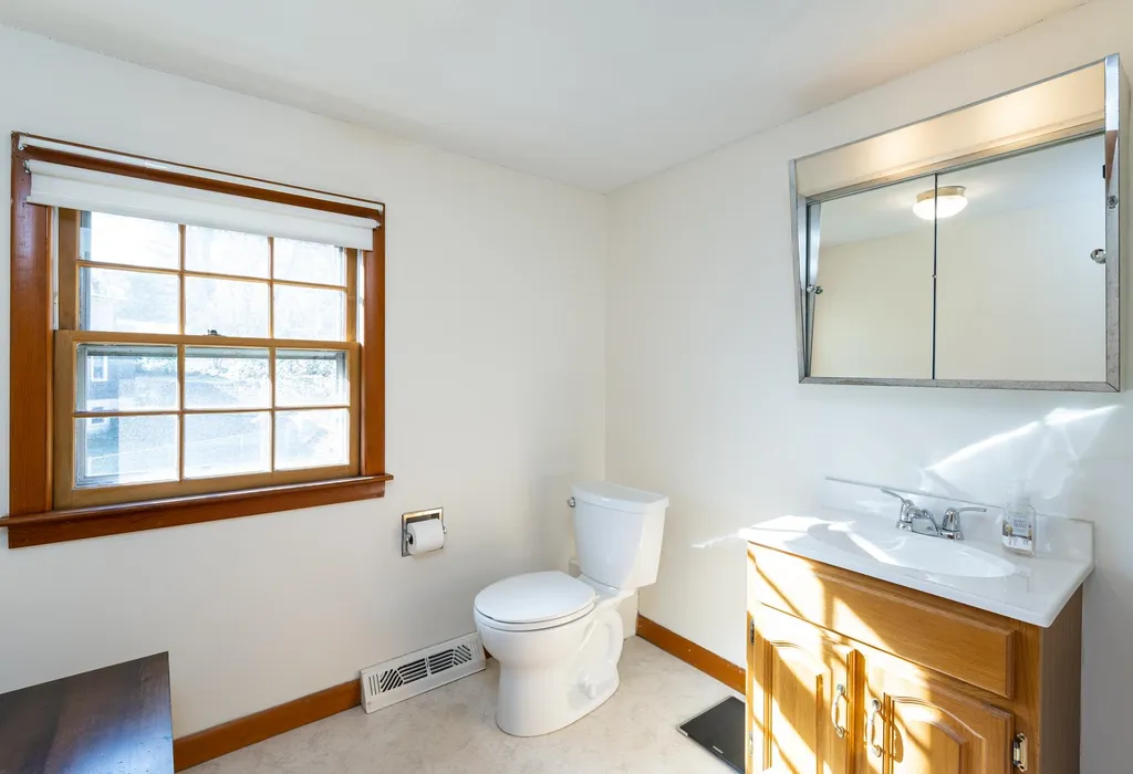 108 Atherton Avenue Nashua NH 03064