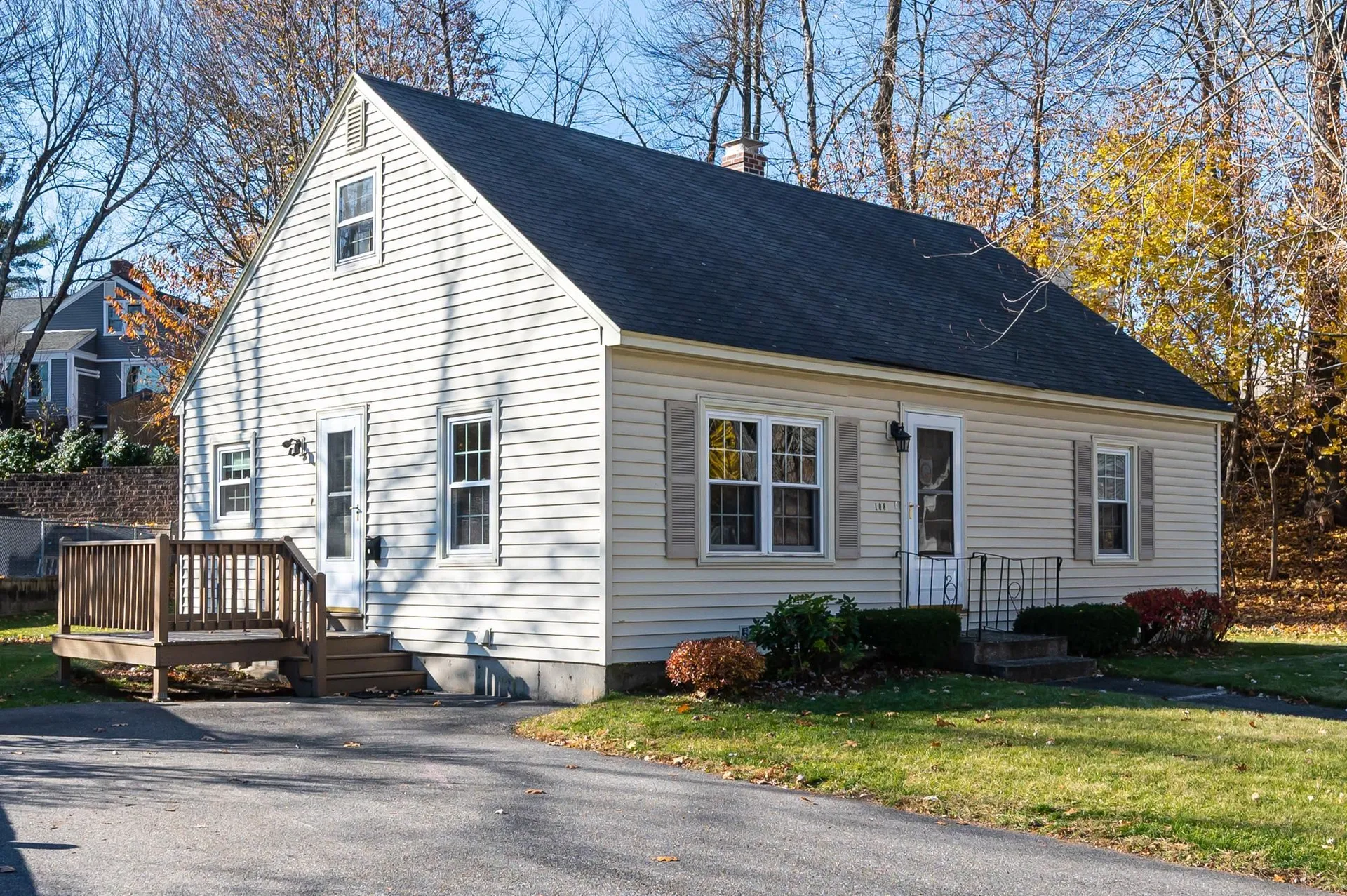 108 Atherton Avenue Nashua NH 03064