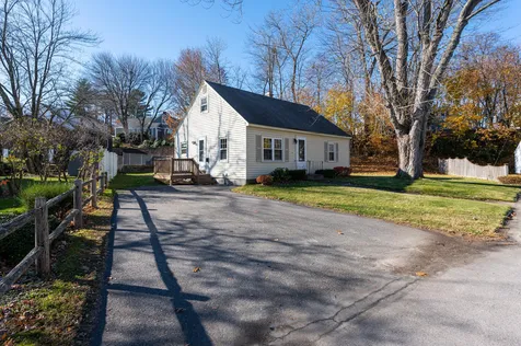 108 Atherton Avenue Nashua NH 03064