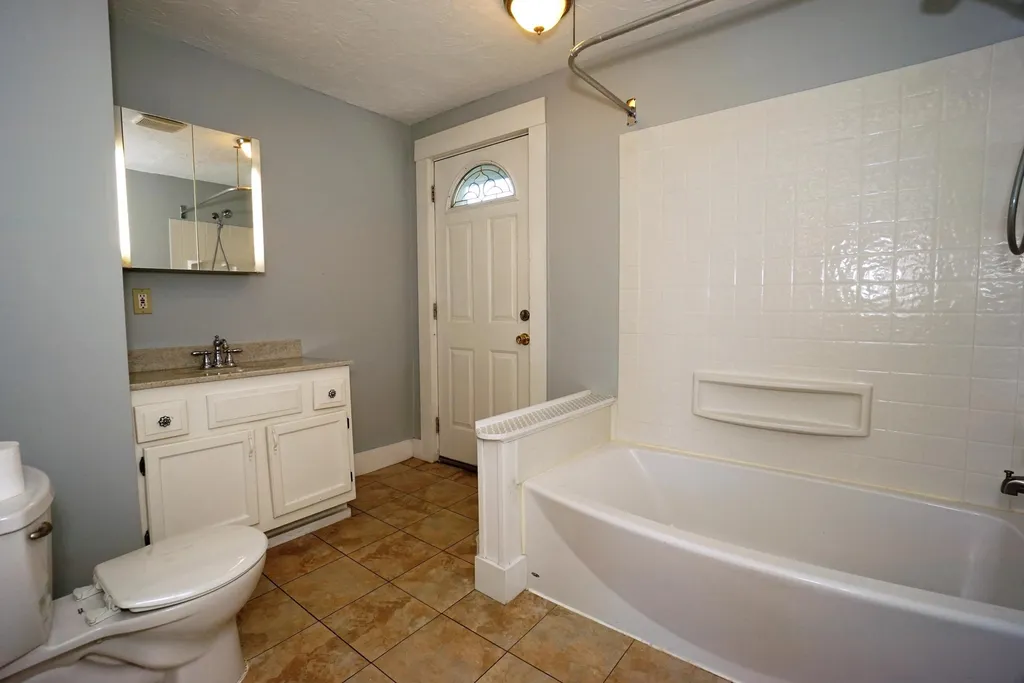 272 Pembroke Street Pembroke NH 03275