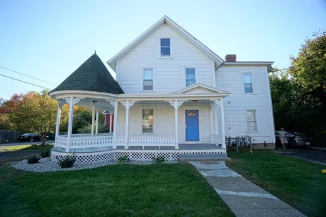 272 Pembroke Street Pembroke NH 03275