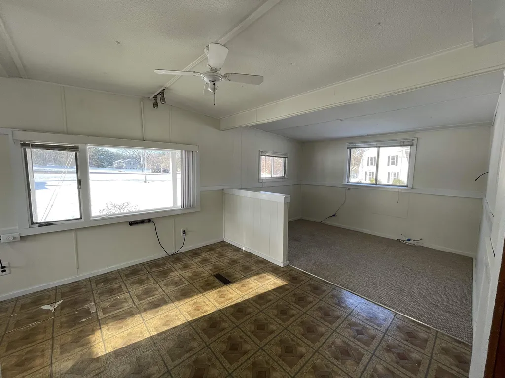 147 Bunker Hill Avenue Stratham NH 03885