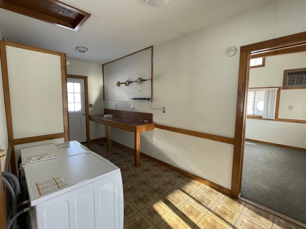 147 Bunker Hill Avenue Stratham NH 03885