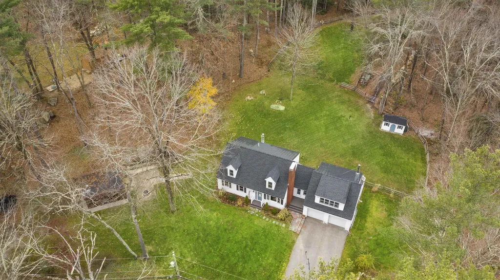 93 Mason Road Brookline NH 03033