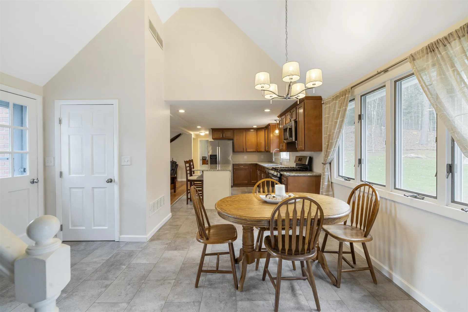 93 Mason Road Brookline NH 03033