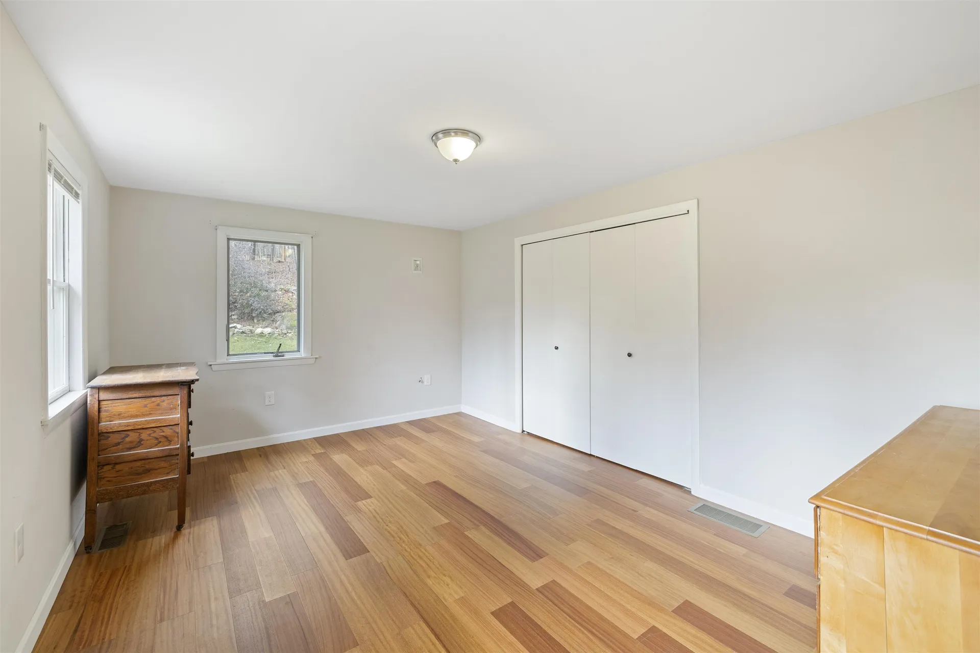93 Mason Road Brookline NH 03033
