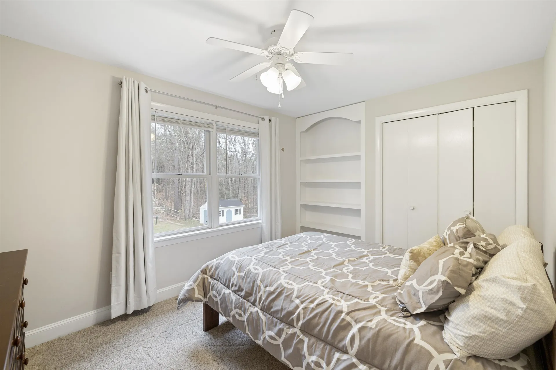 93 Mason Road Brookline NH 03033