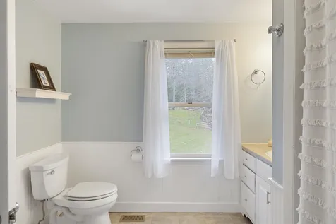 93 Mason Road Brookline NH 03033