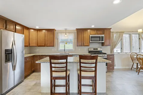 93 Mason Road Brookline NH 03033