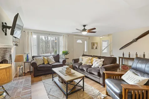 93 Mason Road Brookline NH 03033