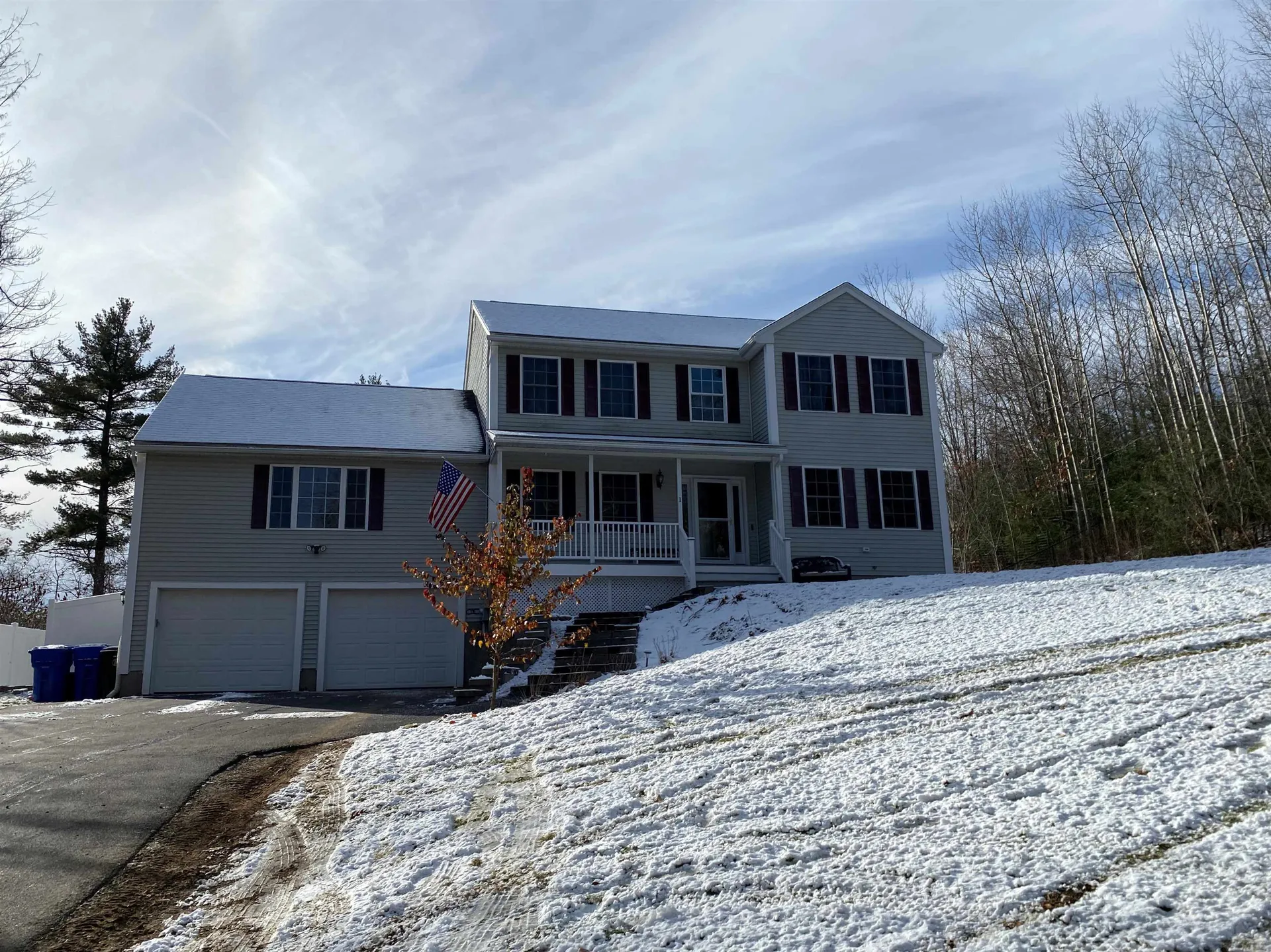 1 Hovey Road Londonderry NH 03053