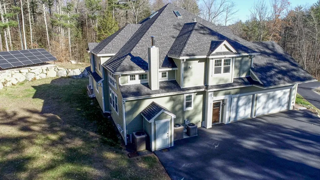 99 Christian Hill Road Amherst NH 03031