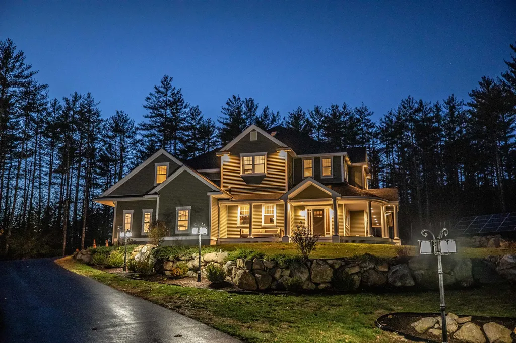 99 Christian Hill Road Amherst NH 03031
