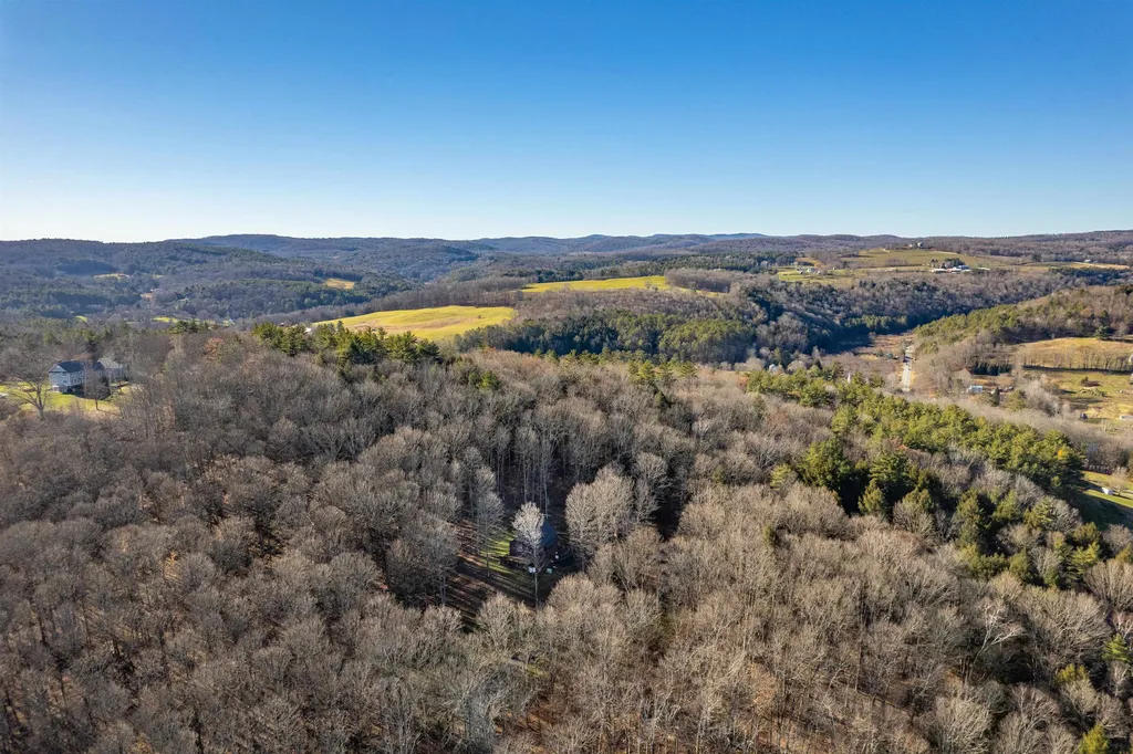 18 Horton Hill Road Hartland VT 05048