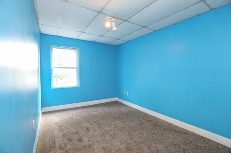 20 Hobbs Avenue Nashua NH 03060