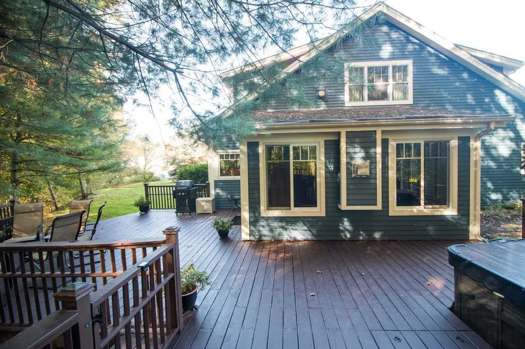 93 Giffin Court Colchester VT 05446