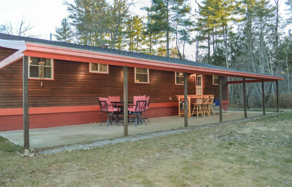 346 Flat Roof Mill Road Swanzey NH 03446