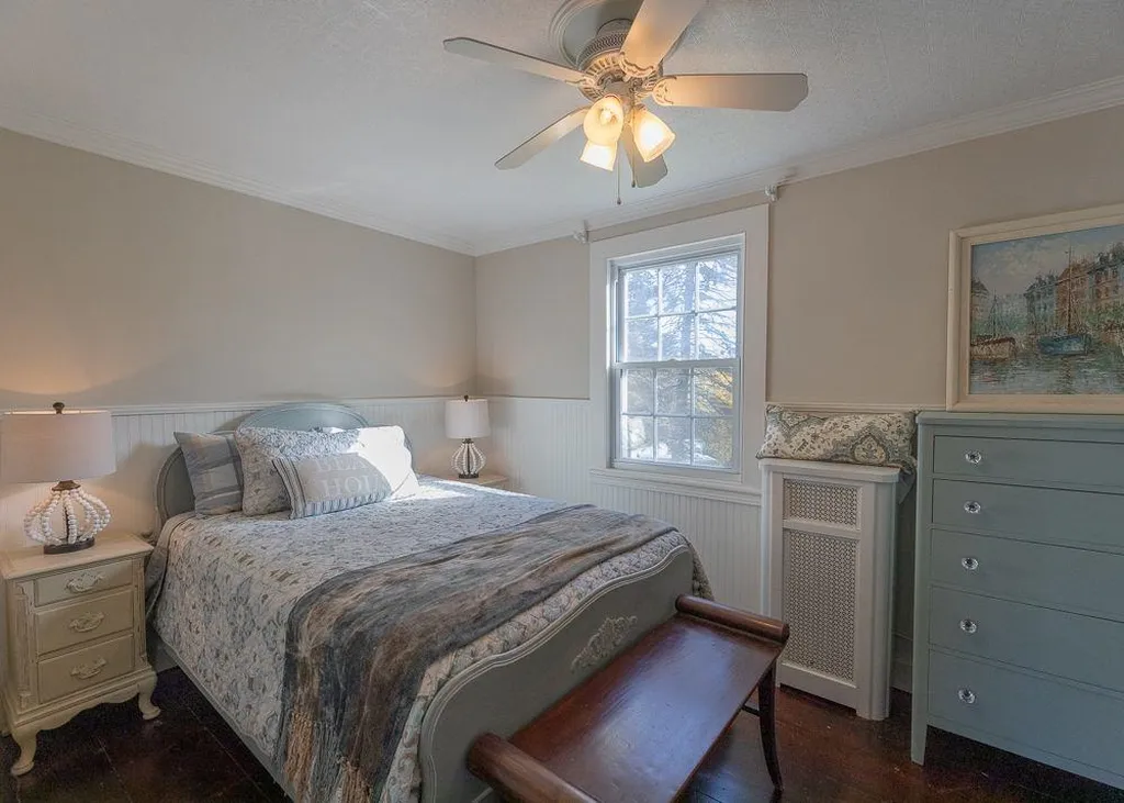 2 Kitteridge Square Newmarket NH 03857