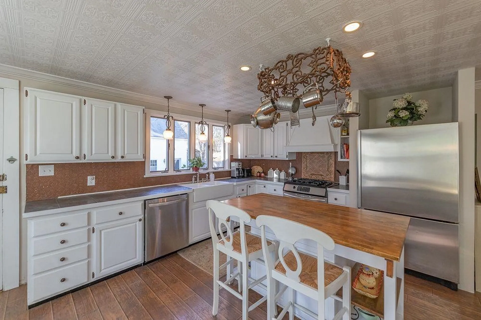 2 Kitteridge Square Newmarket NH 03857