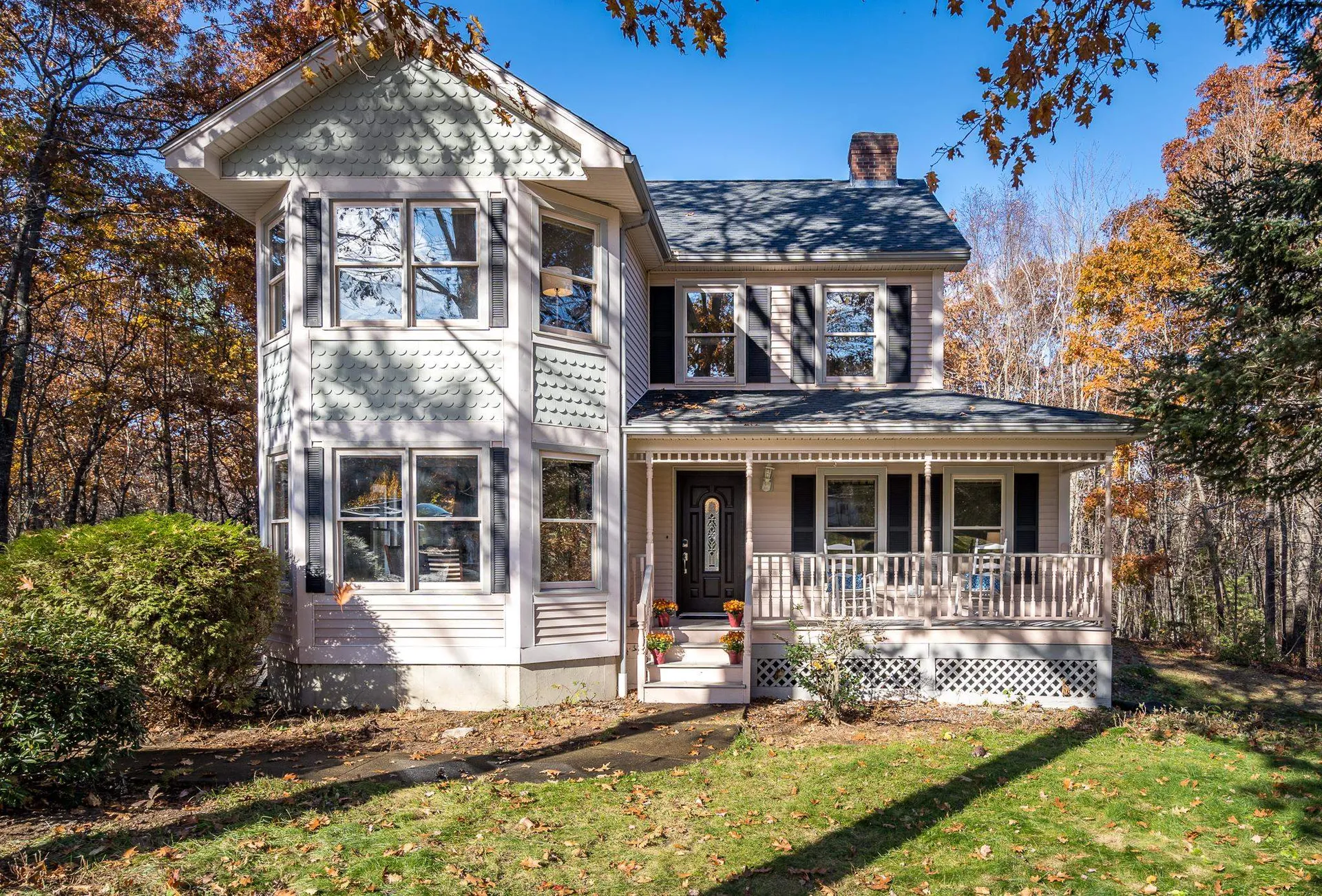 97 Lindsey Way Goffstown NH 03045