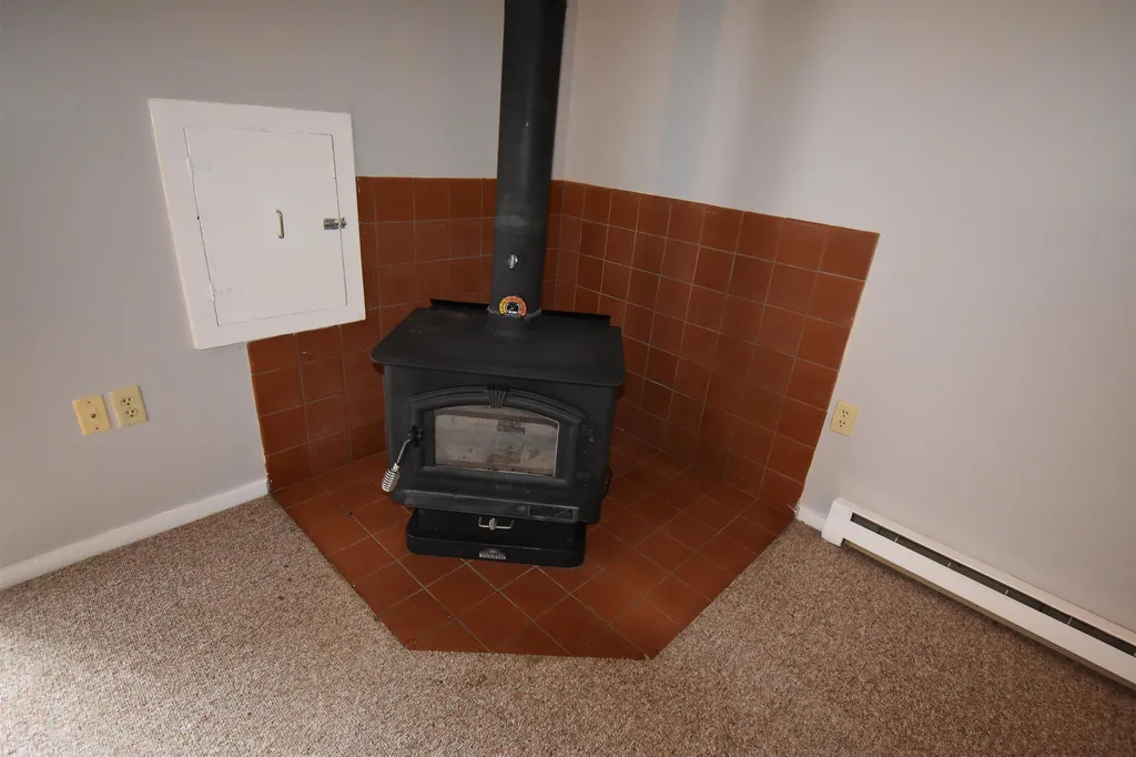 10 Marsten Lane Enfield NH 03748