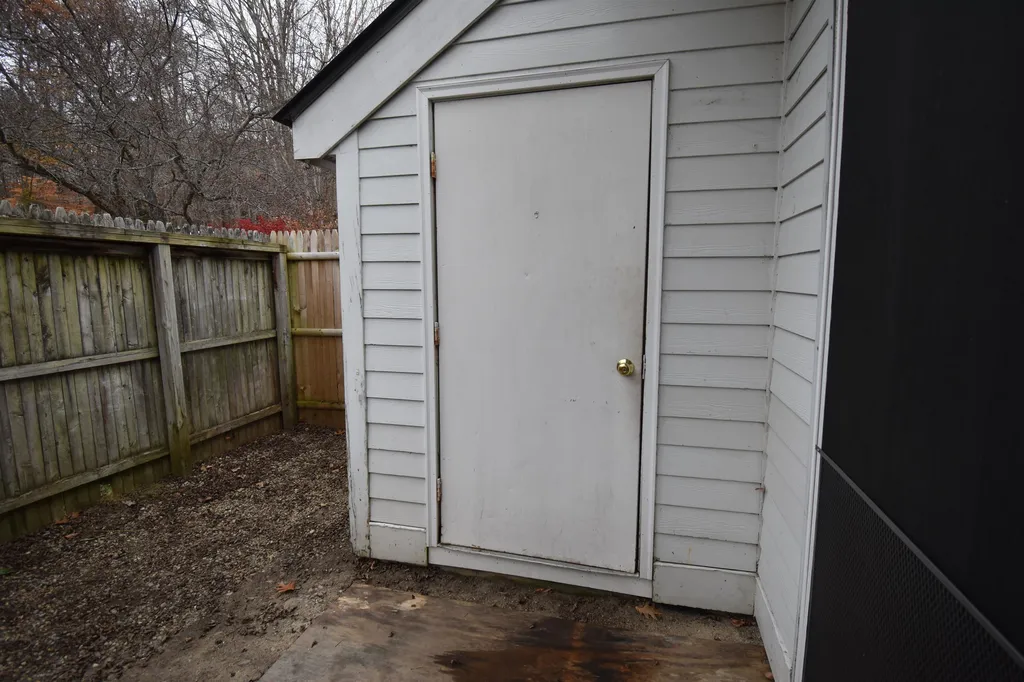 10 Marsten Lane Enfield NH 03748