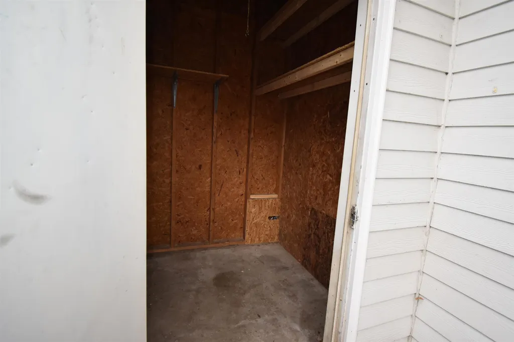 10 Marsten Lane Enfield NH 03748