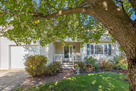 1 Briallia Circle Newmarket NH 03857