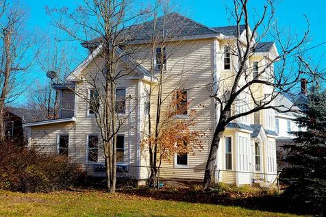 41 Grove Street Farmington NH 03835