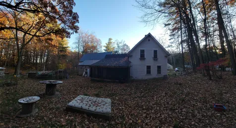 17 Fairgrounds Road Bradford NH 03221
