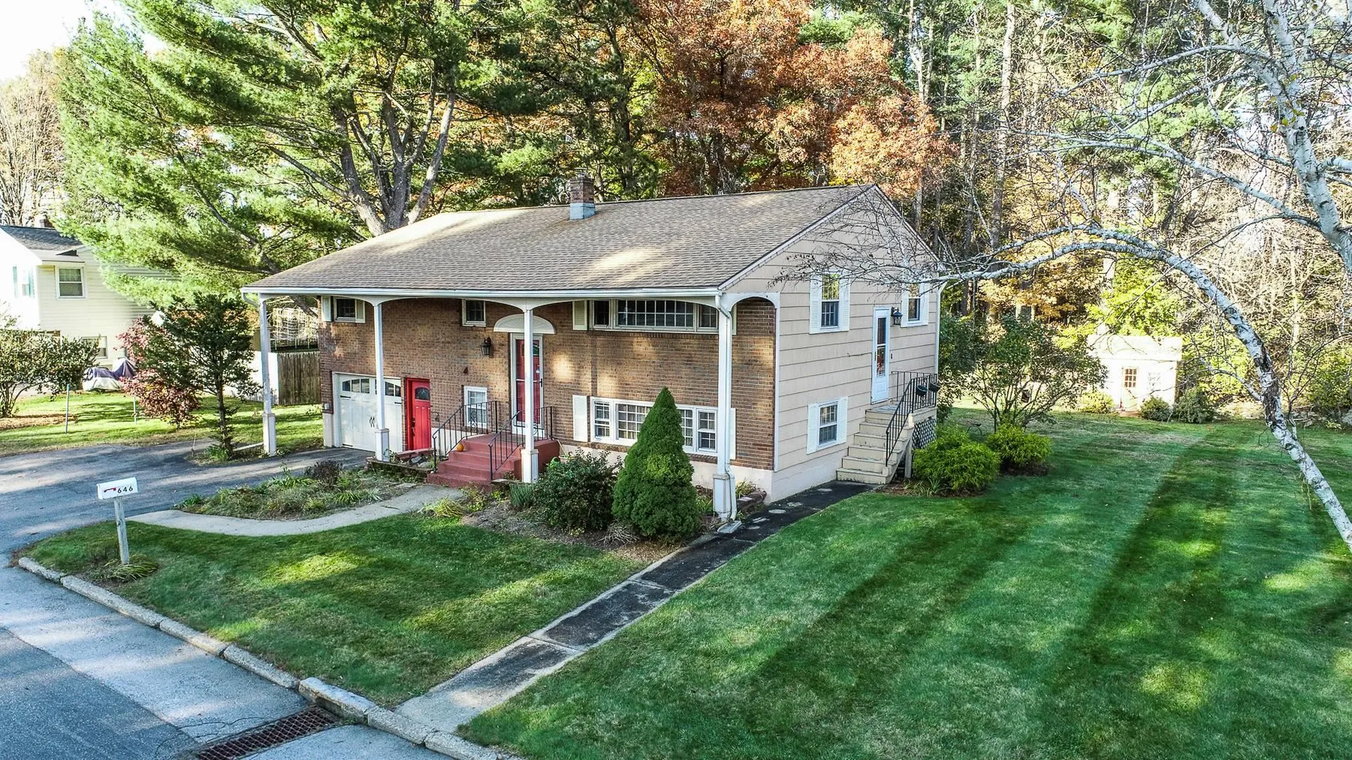 646 Coral Avenue Manchester NH 03104